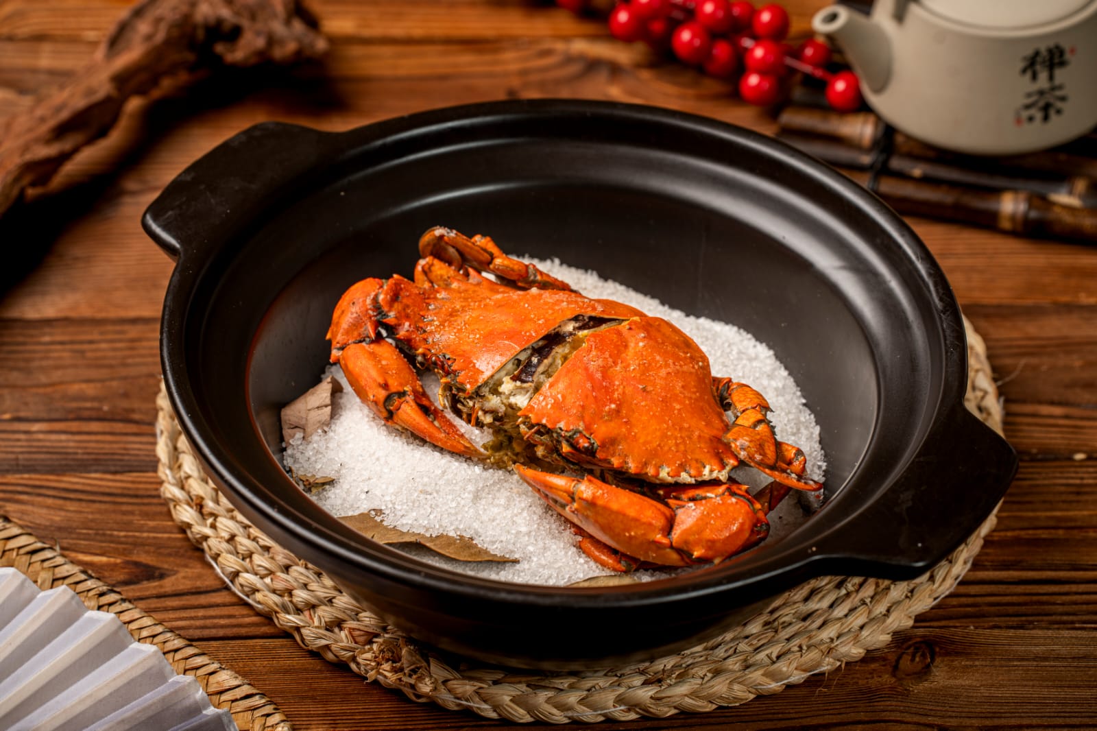 Baked Mud Crab w/Salt & Oil